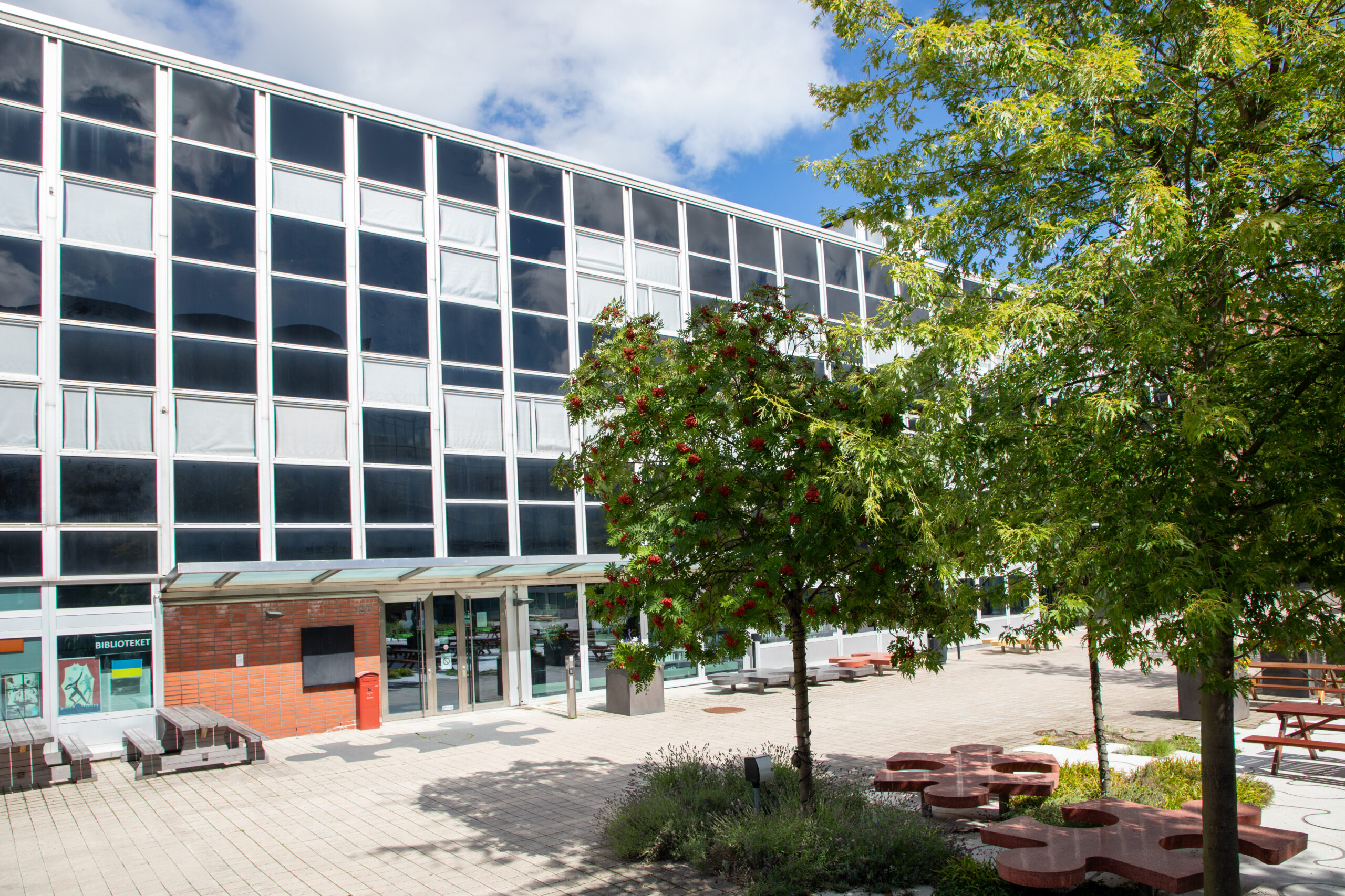 Högskola Valhallavägen
